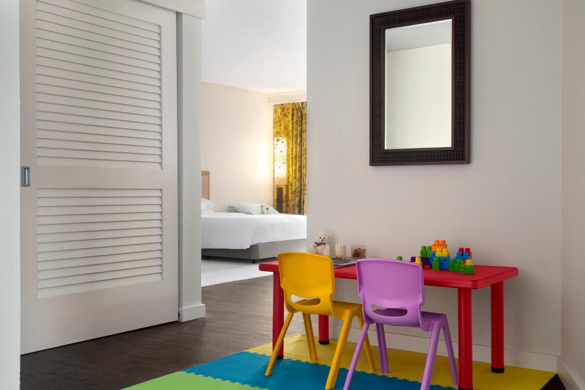 Отель Hyatt Regency Guam Тумон Экстерьер фото