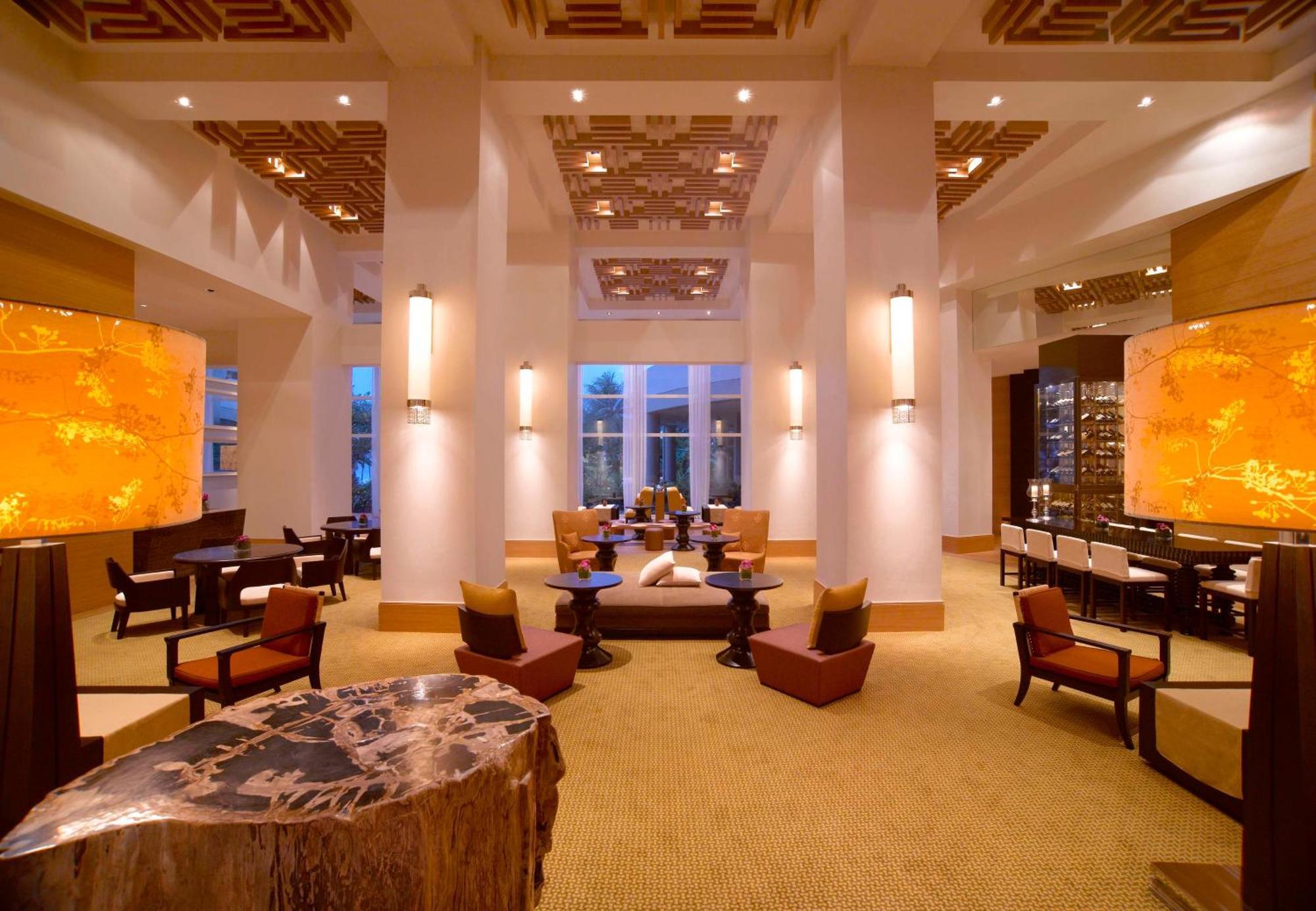 Отель Hyatt Regency Guam Тумон Экстерьер фото